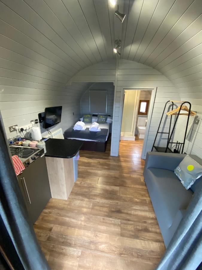 Highland Stays - Ben View Studio Pod & Jacuzzi Bath Fort William Exterior foto